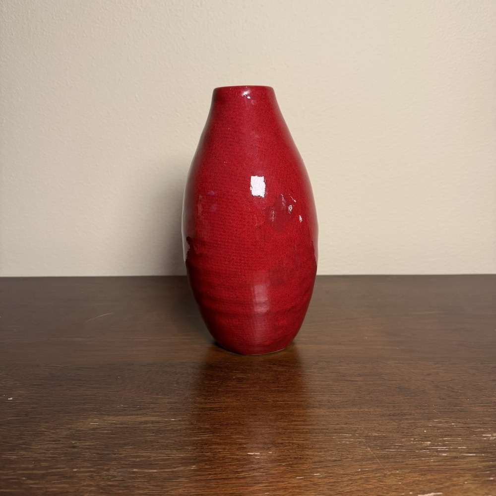 Crate & Barrel Red Vase Used Good Condition No Chips‎